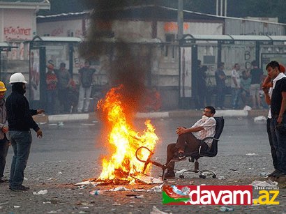 Gezi Parkında yanğın baş verib