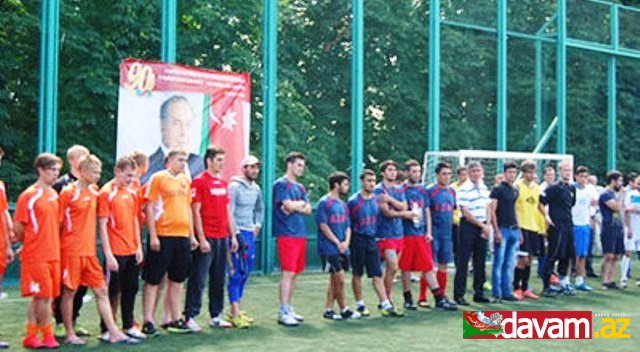 Azərbaycan və Ukrayna jurnalistləri futbol oynadılar