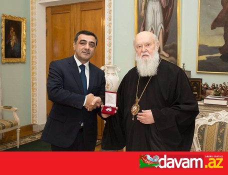 Ukrayna patriarxı Azərbaycan diasporunun rəhbərini ordenlə təltif etdi