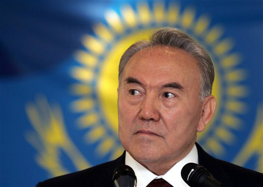 Qazaxıstan prezidenti Nazarbayev parlamentin alt palatasını buraxıb