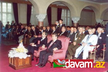 1992-ci il Ə. ELÇİBƏYİN Türkiyə Cumhuriyyətinə səfəri / FOTOLENT