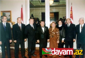 1992-ci il Ə. ELÇİBƏYİN Türkiyə Cumhuriyyətinə səfəri / FOTOLENT