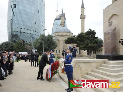 Prezident İlham Əliyev 9 May - Qələbə bayramı münasibətilə keçirilən təntənəli mərasimdə iştirak edib