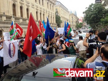 İranın Azərbaycandakı səfirliyi qarşısında piket(Video-Foto)