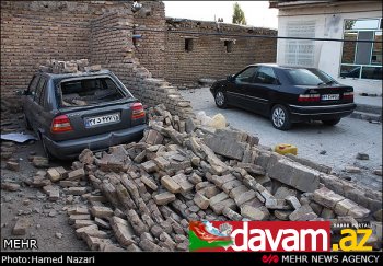 Güney Azərbaycanda başverən Zəlzələdə dağıtılardan  FOTOLAR