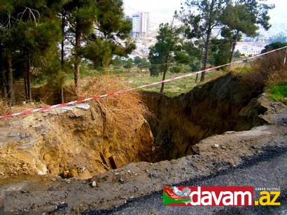 Sumqayıtda torpaq sürüşməsi baş verib, xəsarət alan var