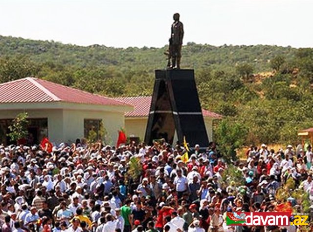 Türkiyədə PKK-çı heykəli də var imiş…!!!