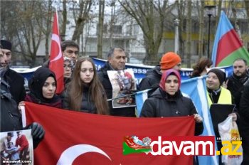 Rusiyadan türkmənlərin hesabı soruldu - Stokholmda piket (video, foto)