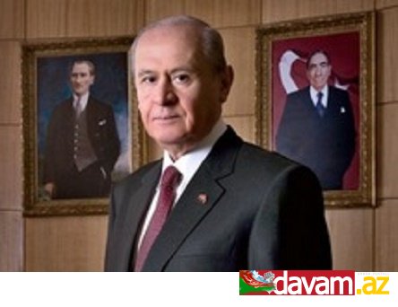 Milliyetçi Hareket Partisi Genel Başkanı Devlet Bahçeli Twitter hesabından vatandaşların Kadir Gecesini kutladı.