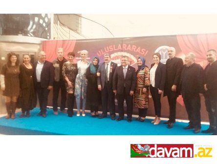 Bakı Şəhər Mədəniyyət Baş İdarəsinin Bakı Uşaq Teatrı Beynəlxalq festivala iki tamaşa ilə gedib.