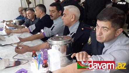 Saatlıda polislər qanvermə aksiyasında iştirak ediblər