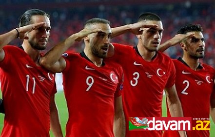 UEFA türkiyəli futbolçuların əsgər salamı ilə bağlı qərar verib