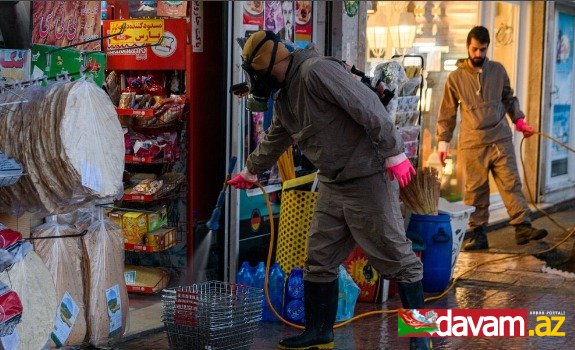 İranda ziyarətgahlar dezinfeksiya edilərək açılıb